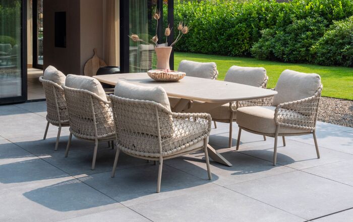 4 Seasons Outdoor Sardinia Outdoor Low Dining Set with 6 Chairs