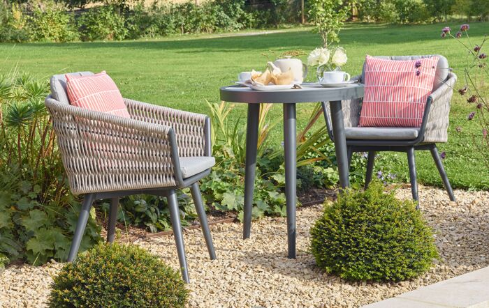 Bramblecrest Mauritius Eco Cobble Round Garden Bistro Set