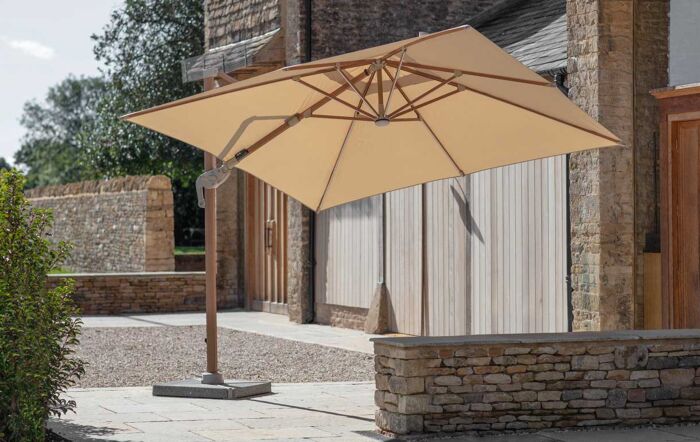 Bramblecrest Truro Wood Effect 3M Square LED Sand Cantilever Parasol inc Granite Base - FREE cover