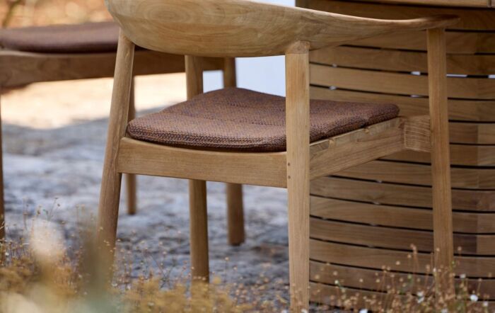 Cane-Line 6 Seat Oval Outdoor Mellow Dining Set - Teak