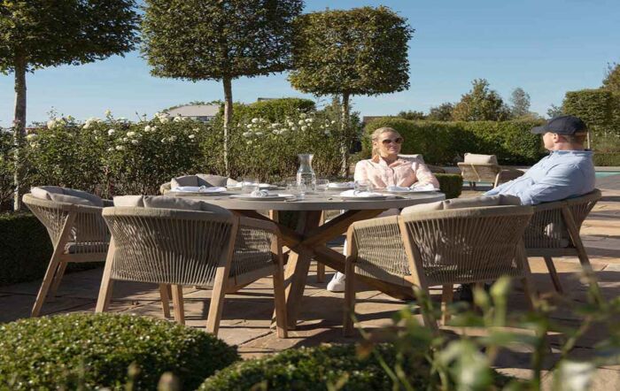 Maze Martinique Outdoor Rope 6 Seat Round Dining Set