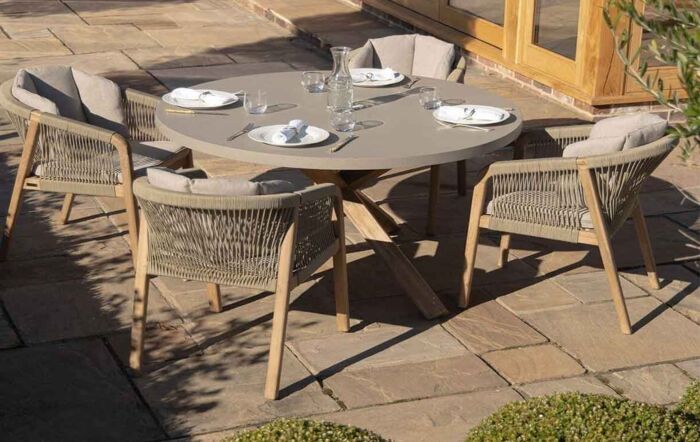 Maze Martinique Rope Weave Outdoor 4 Seat Round Dining Set 