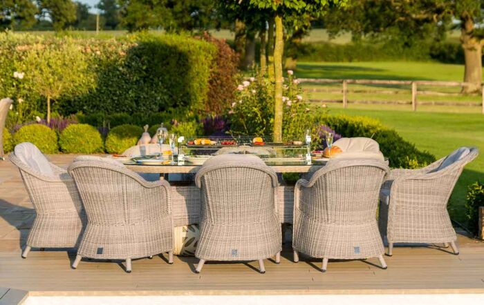 Maze Oxford 8 Seat Oval Firepit Dining Set with Heritage Chairs