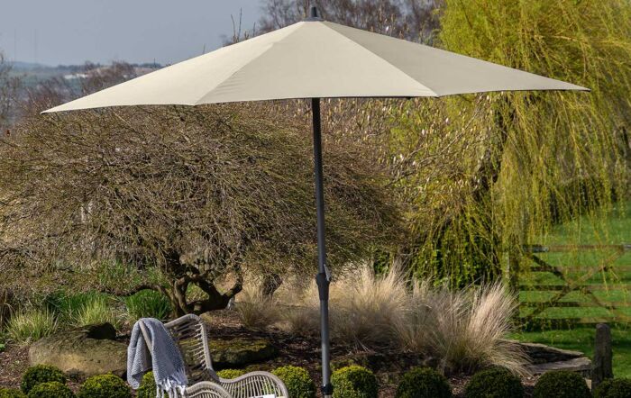 Platinum Riva 3.5m Round Parasol with Base - Champagne 